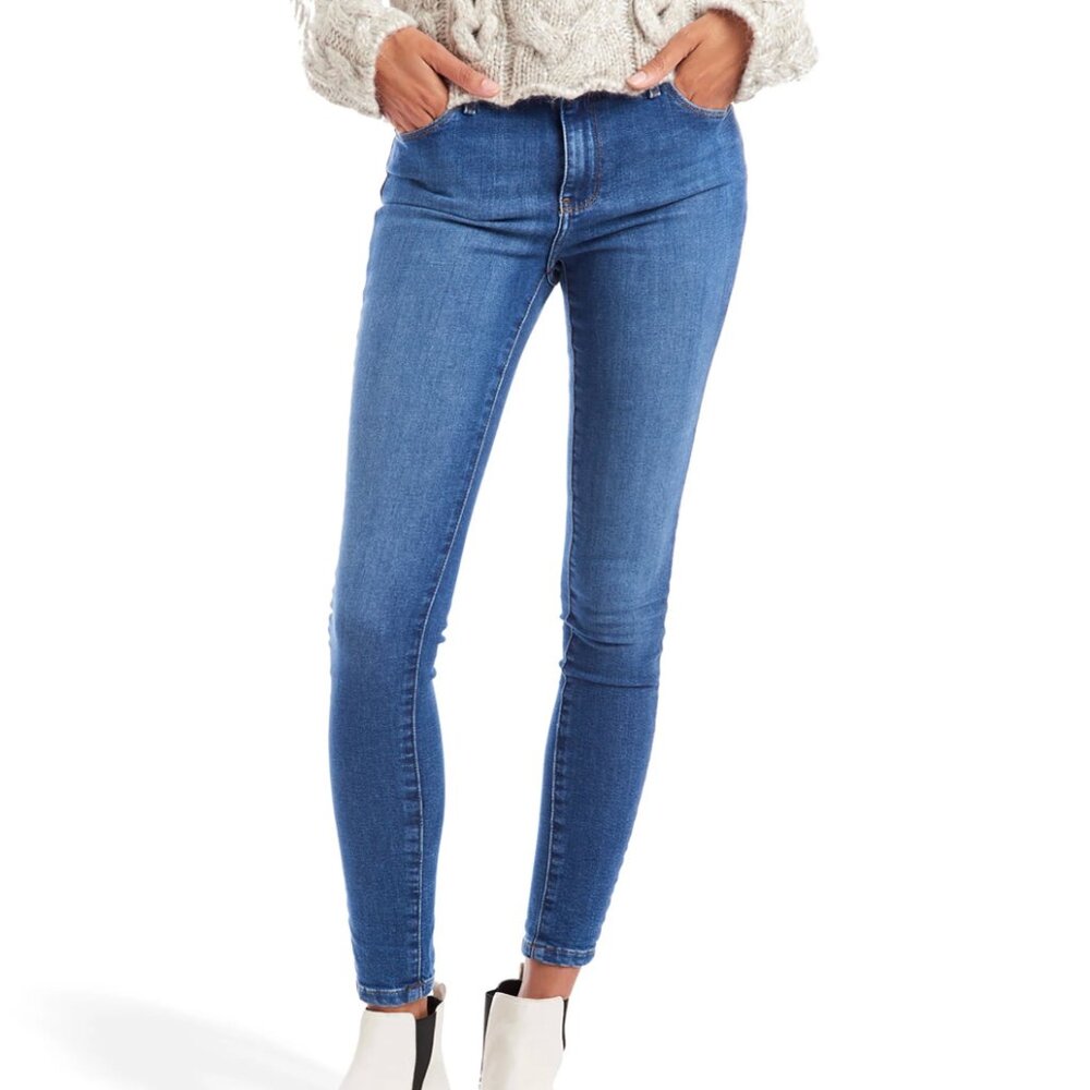 Mott & Bow High-Rise Skinny Jean